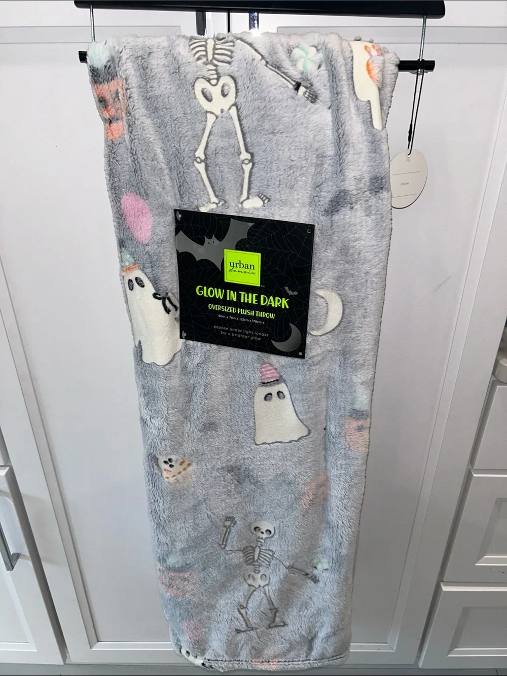 Halloween Glow-In-The-Dark Ghost Party Oversized Plush throw blanket 60”x70”